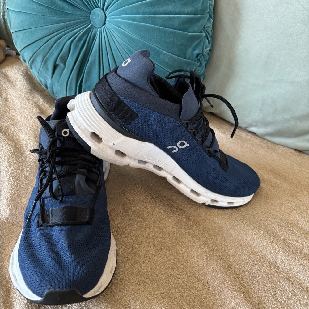 On Running Cloudswift Women's Running Shoes - Blue/Black